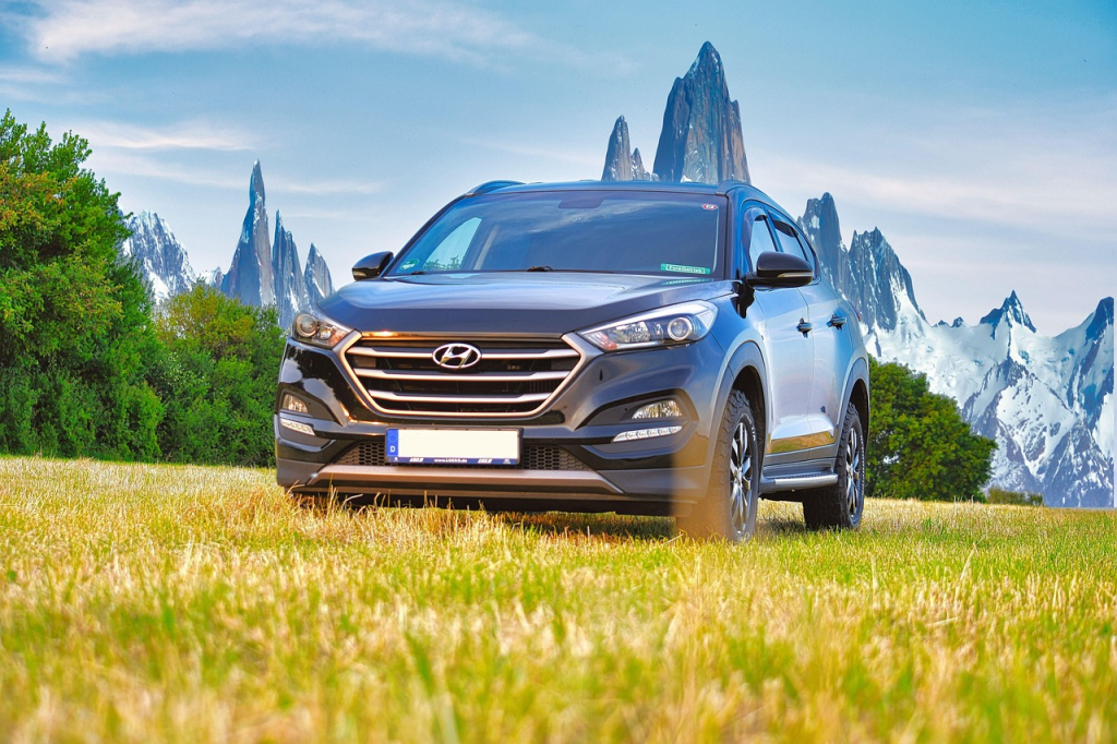 Renting a Ford SUV in Miami